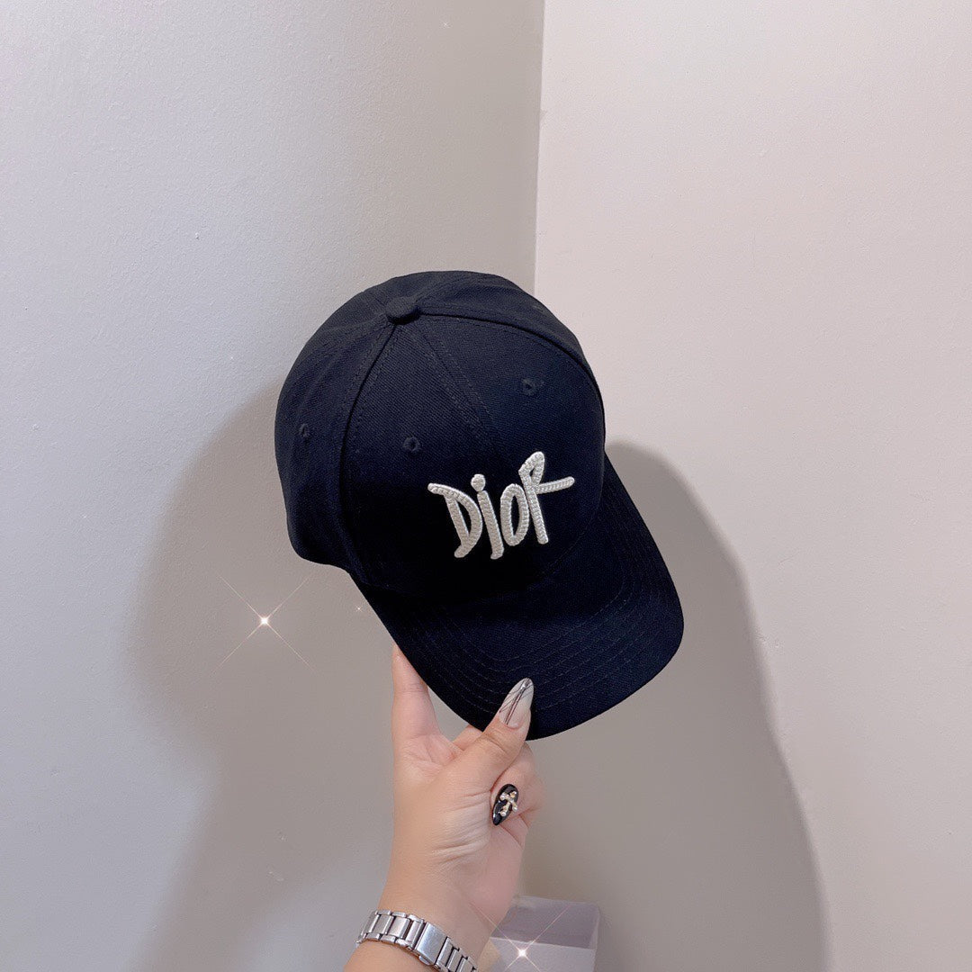 迪D家-刺繡Logo棒球帽 黑色