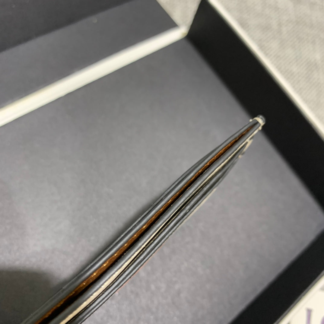 羅L威-貝殼 單片卡包 米色