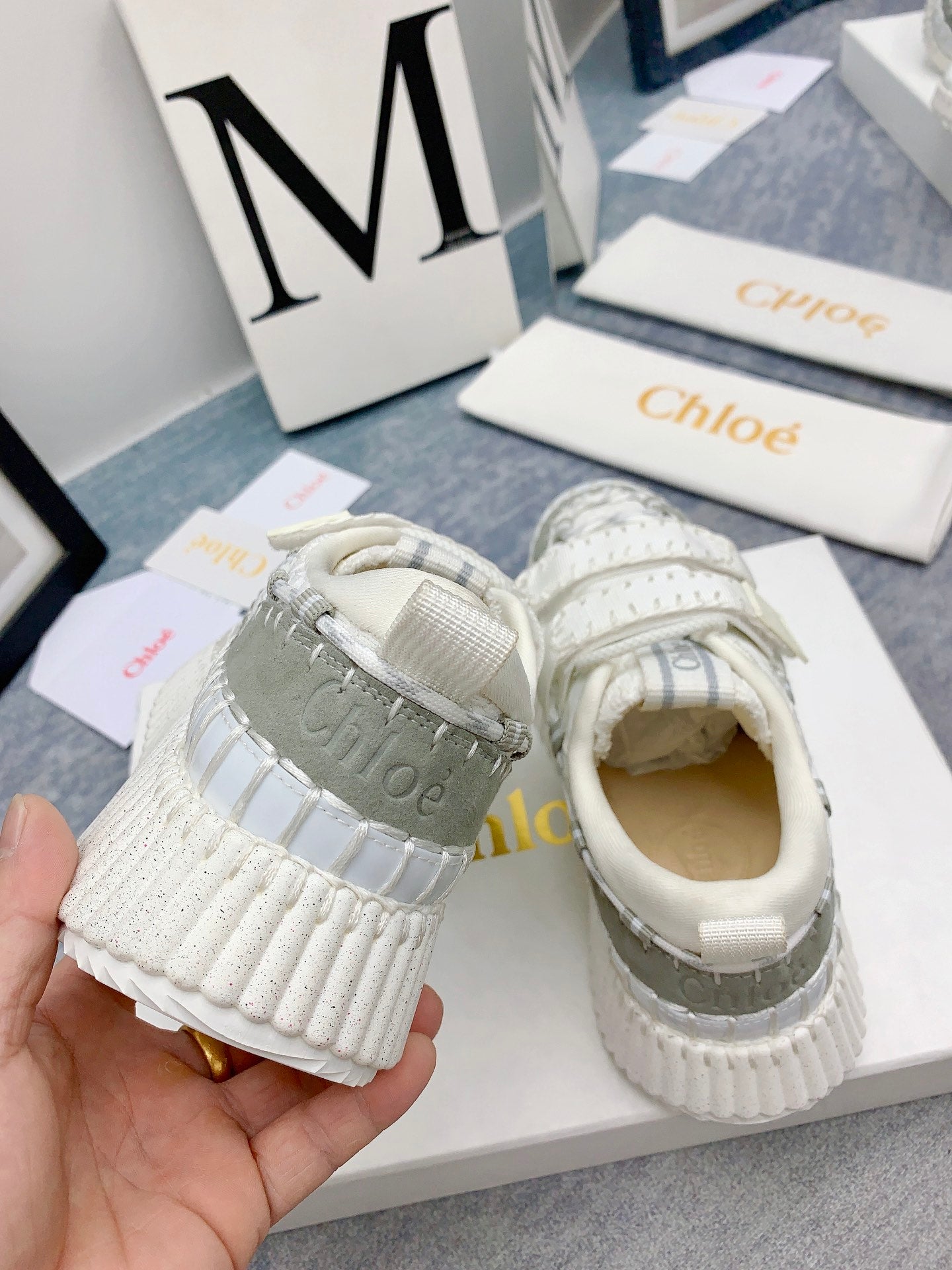 克羅C-Nama sneaker彩虹系列 魔鬼氈運動鞋 白色