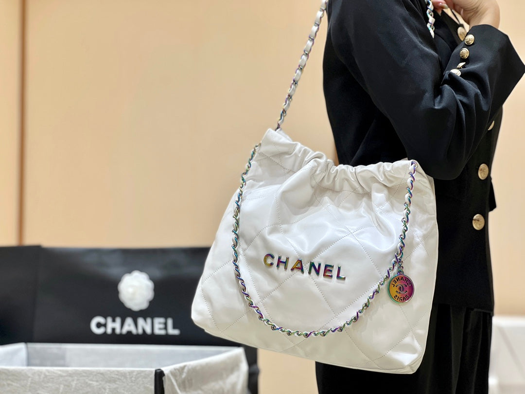 小香風-早春新款Chanel 22號手袋 白色大號
