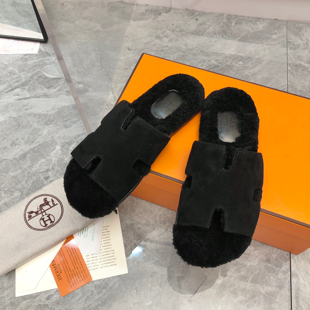小愛款-2023秋冬新款 捲糕羊毛H拖鞋 男女同款 黑色
