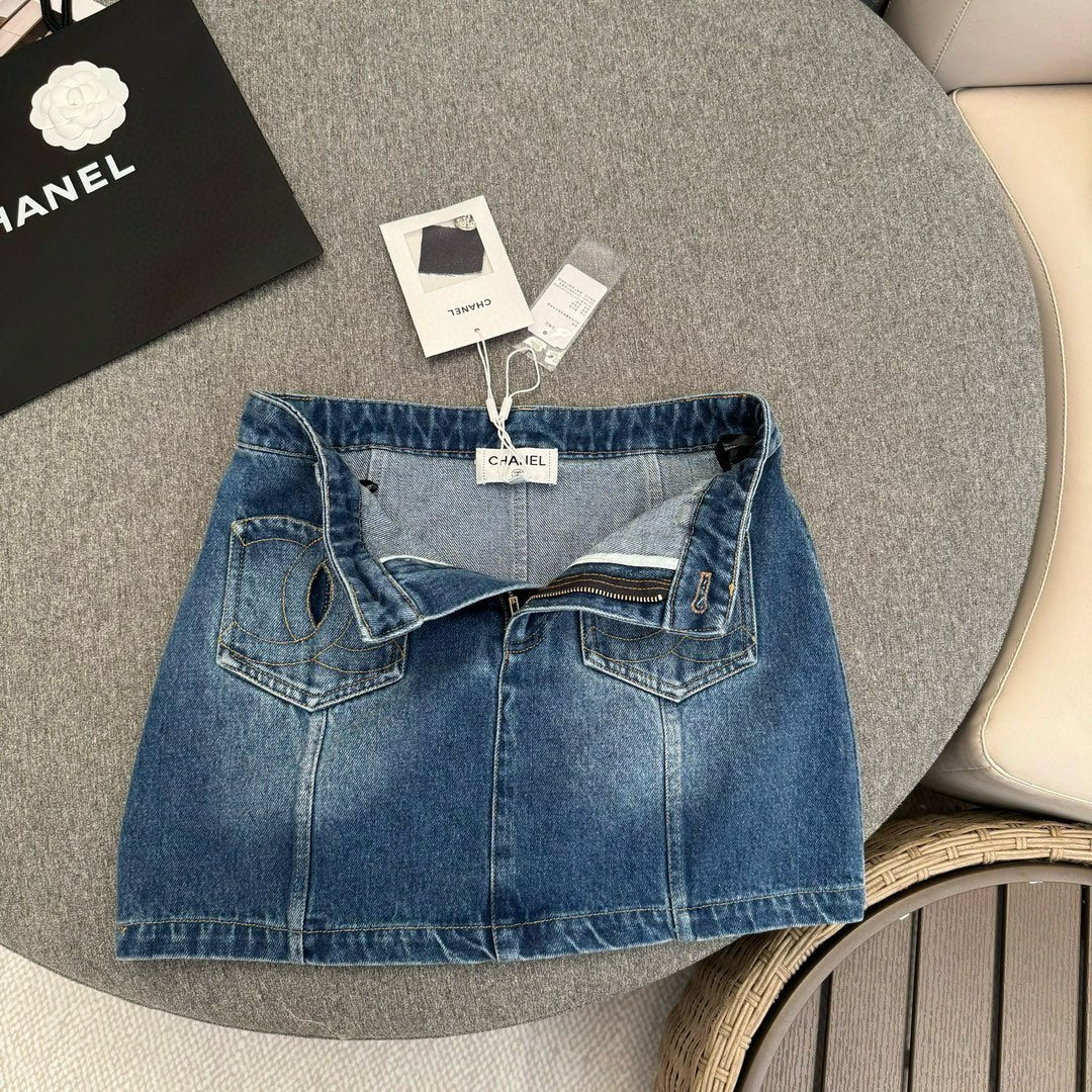 小香家-2403 雙C刺繡口袋牛仔短裙