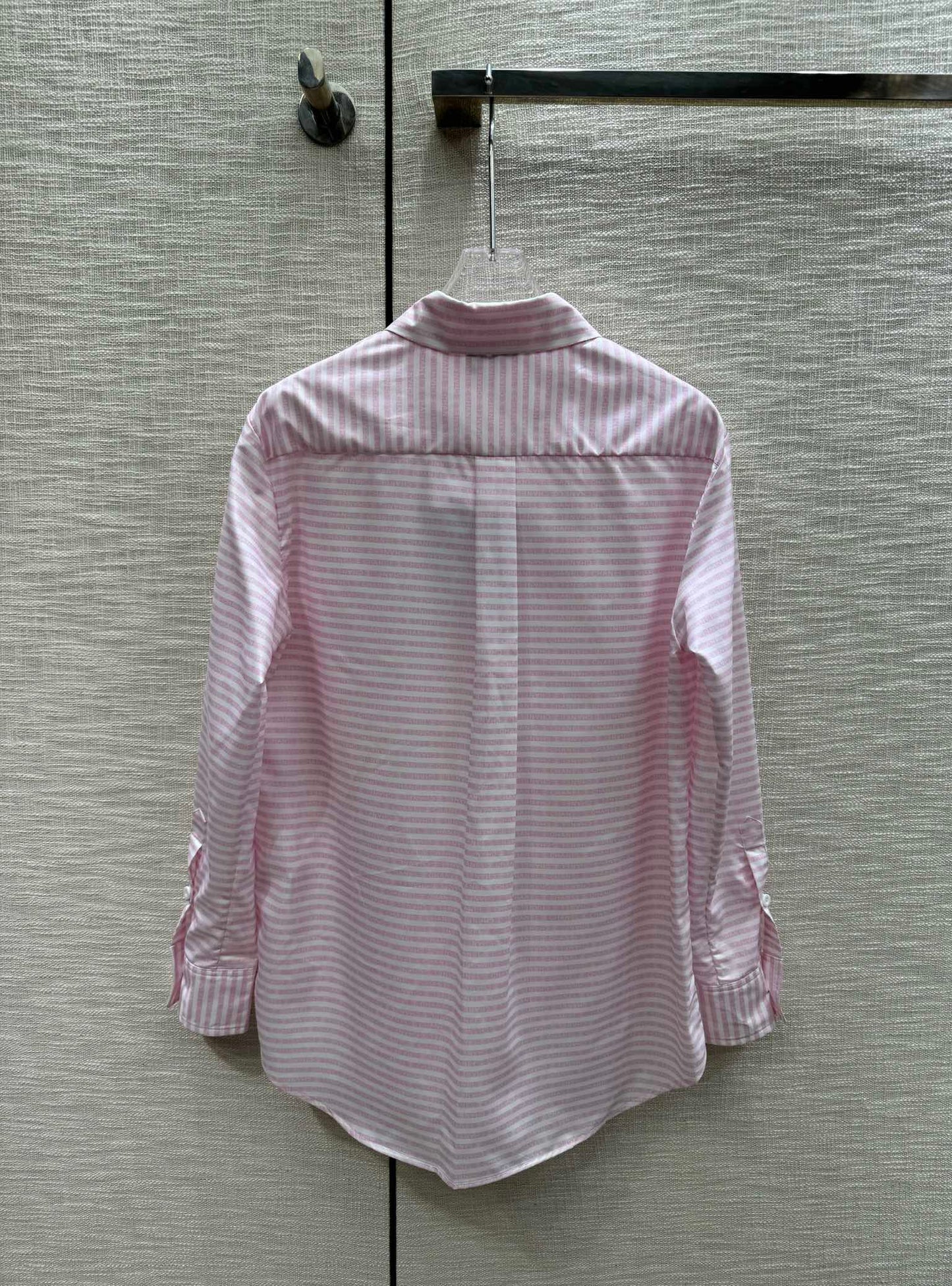 小香家-2403 重工珠片翻領長袖襯衫 粉色