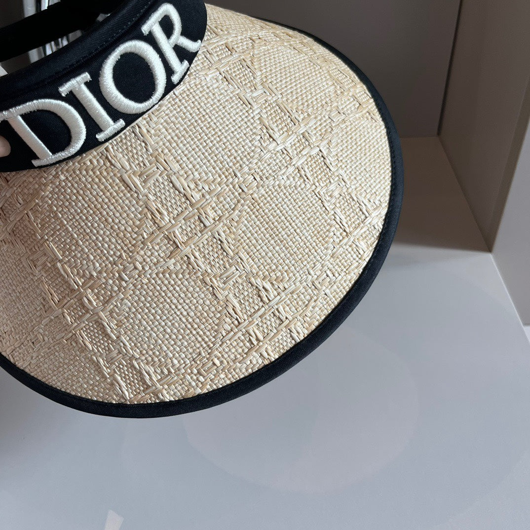 迪D家-刺繡英文字遮陽帽 黑色
