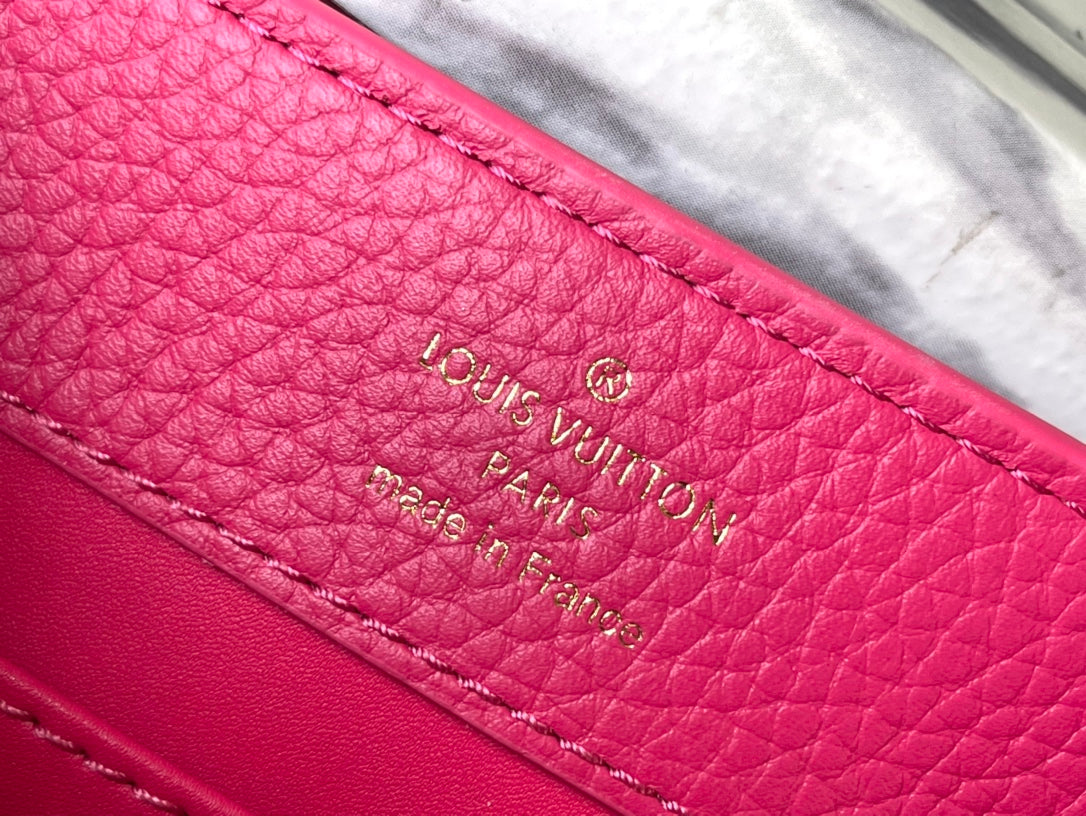 M48865 路L家-Taurilon皮革 Capucines手提包 蛇皮玫紅色 Mini