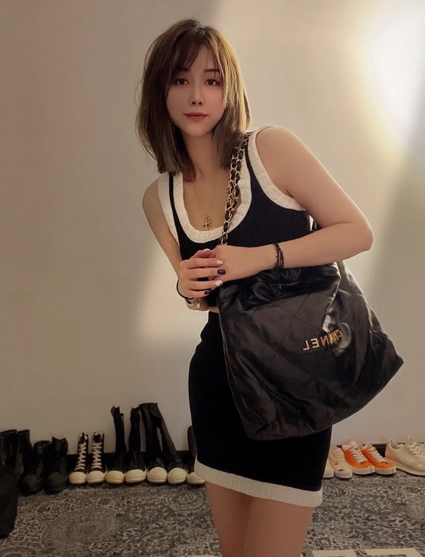 小香家-Chanel 22號手袋 黑金色中號