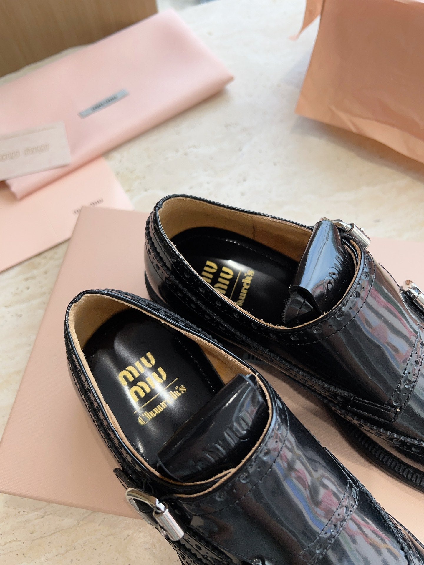 穆M家-2023新款 英倫風鞋扣樂福鞋