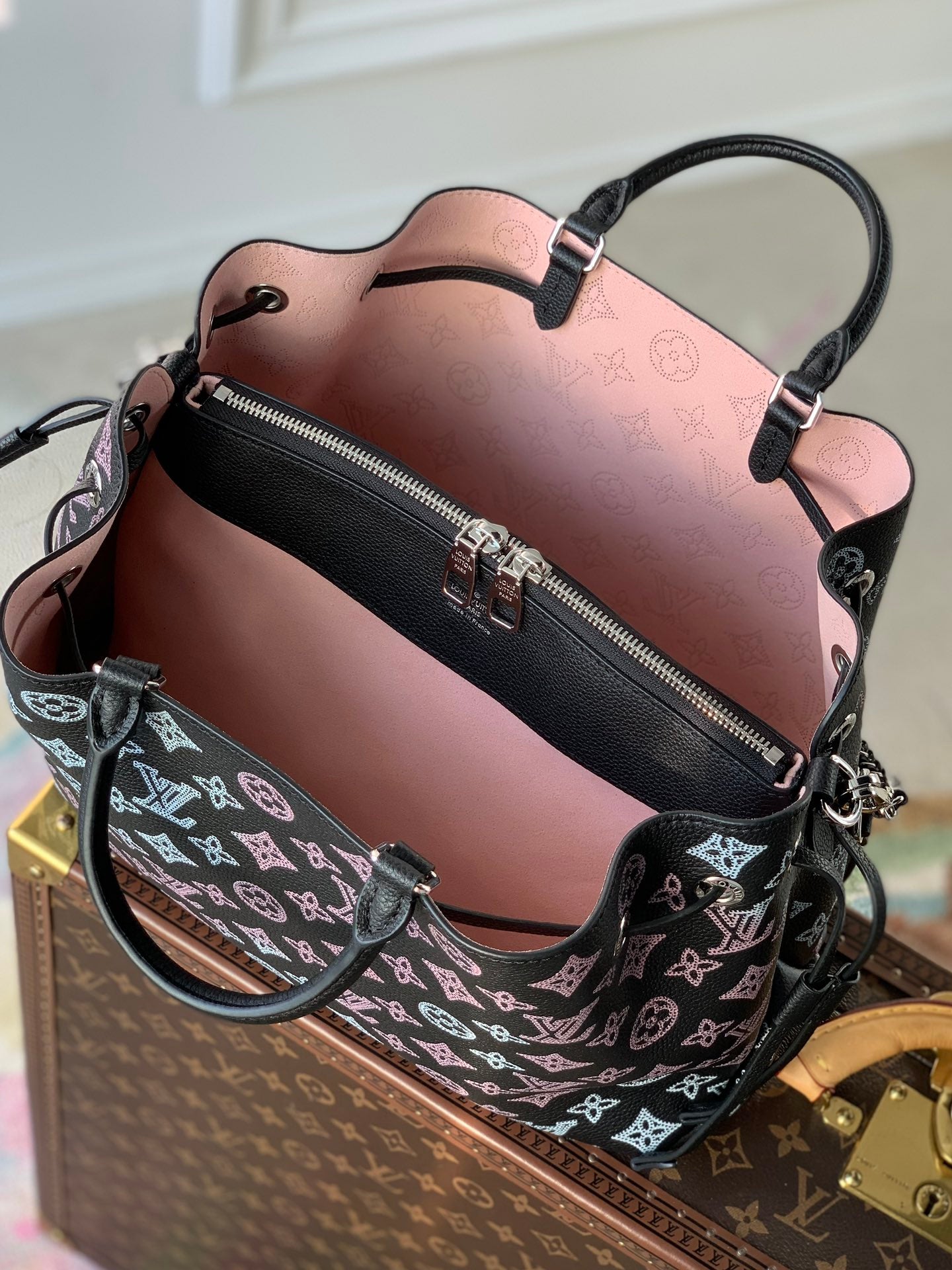 M21107 路L家-Bella Tote 托特包 獨家黑