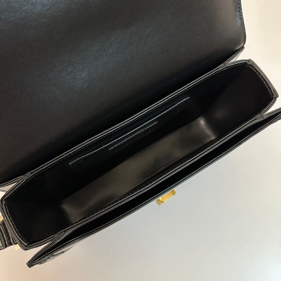 聖Y羅-BOX SAINT LAURENT 豆腐包 大號 漆皮黑色