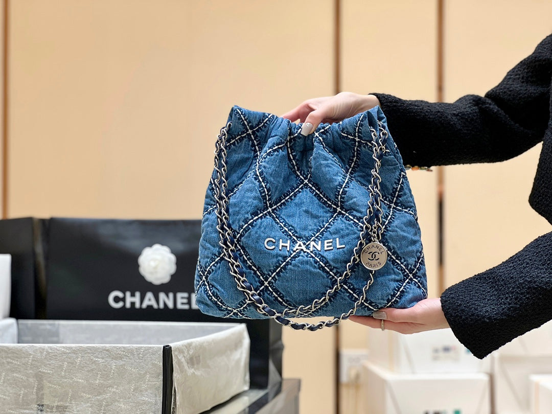 小香家-春夏新款 Chanel 22號手袋 菱格紋縫線牛仔布