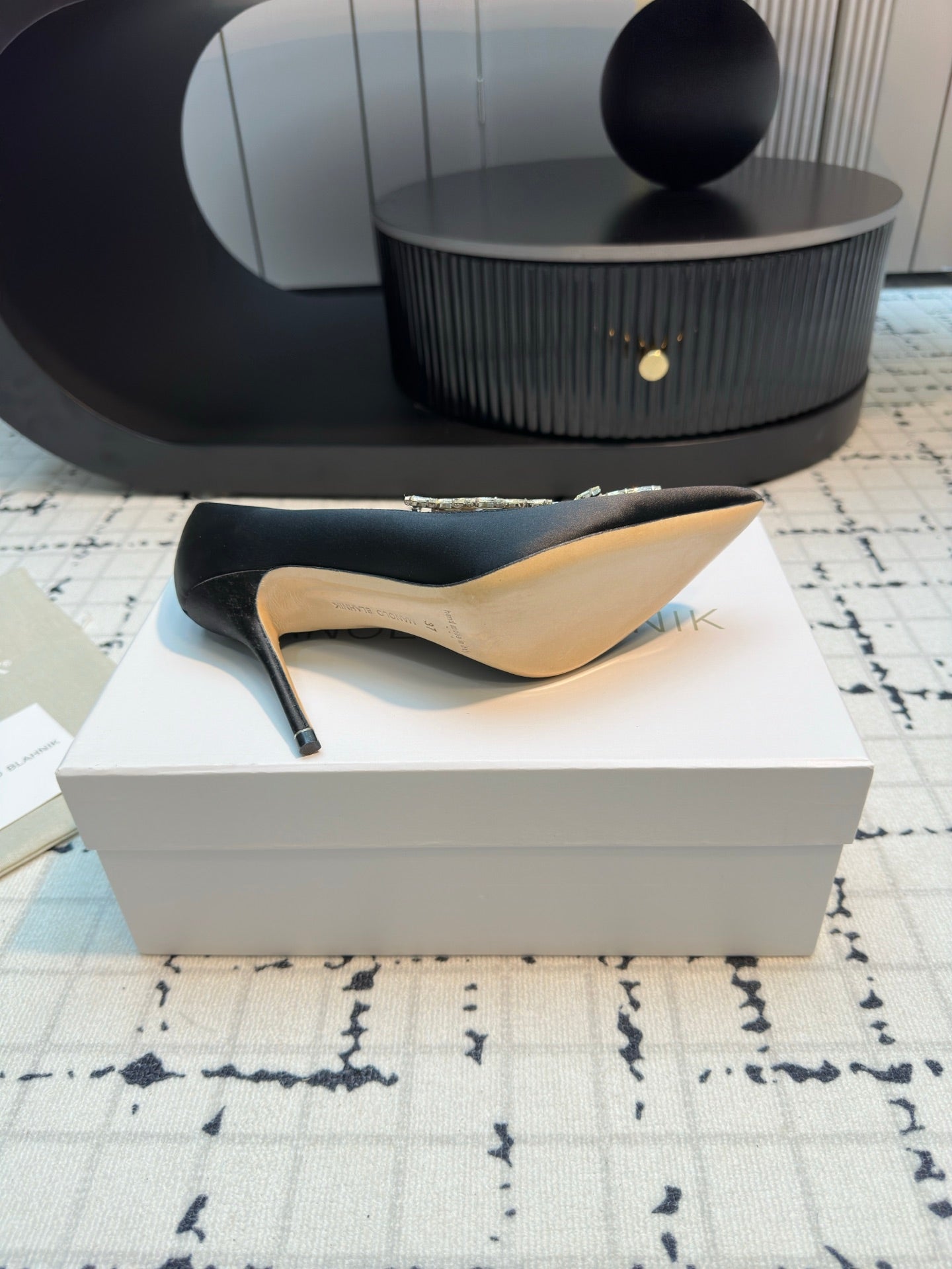 Manolo Blahnik-2024 高跟鞋 黑色