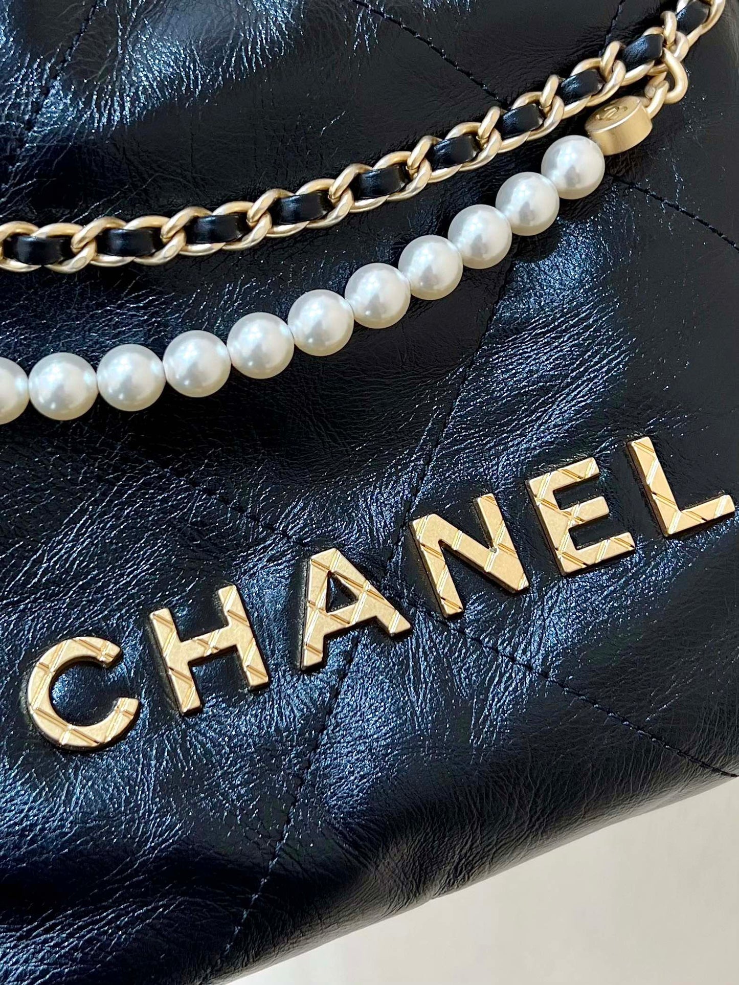 小香家-Chanel 22號手袋 黑色 雙鍊條 珍珠鍊