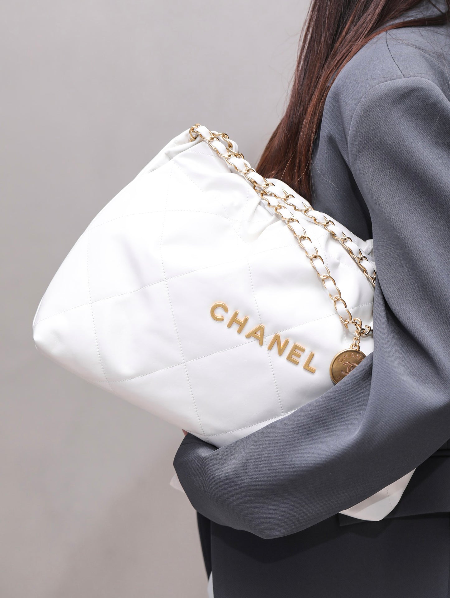 小香家-Chanel 22號手袋 橫版 白金色