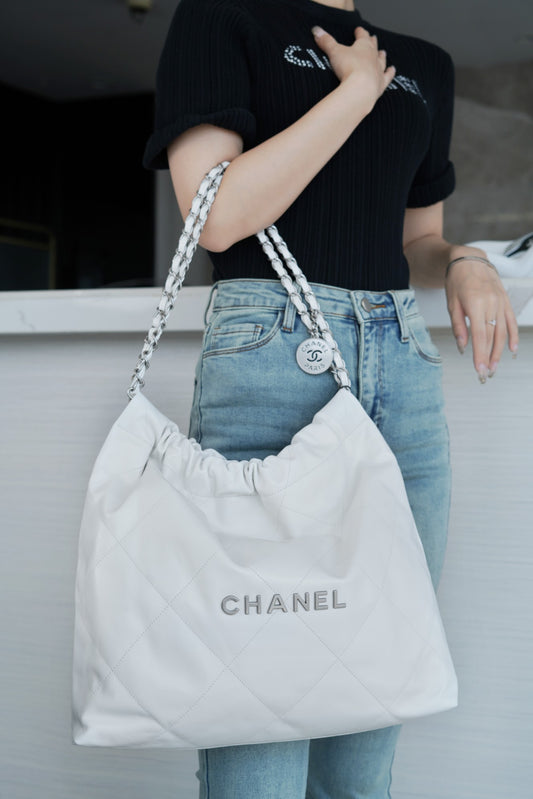 小香家-Chanel 22號手袋 白銀色中號