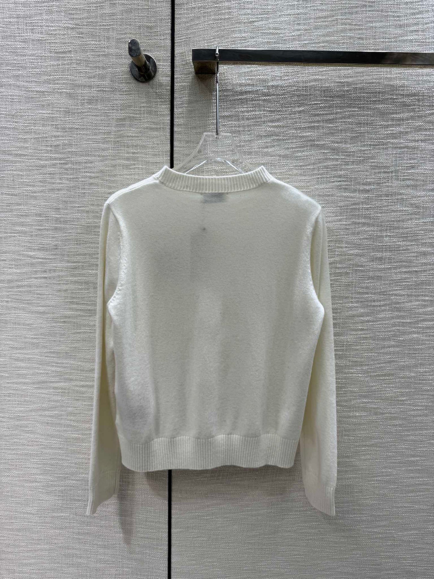 穆M家-2404 愛心刺繡logo針織開襟衫