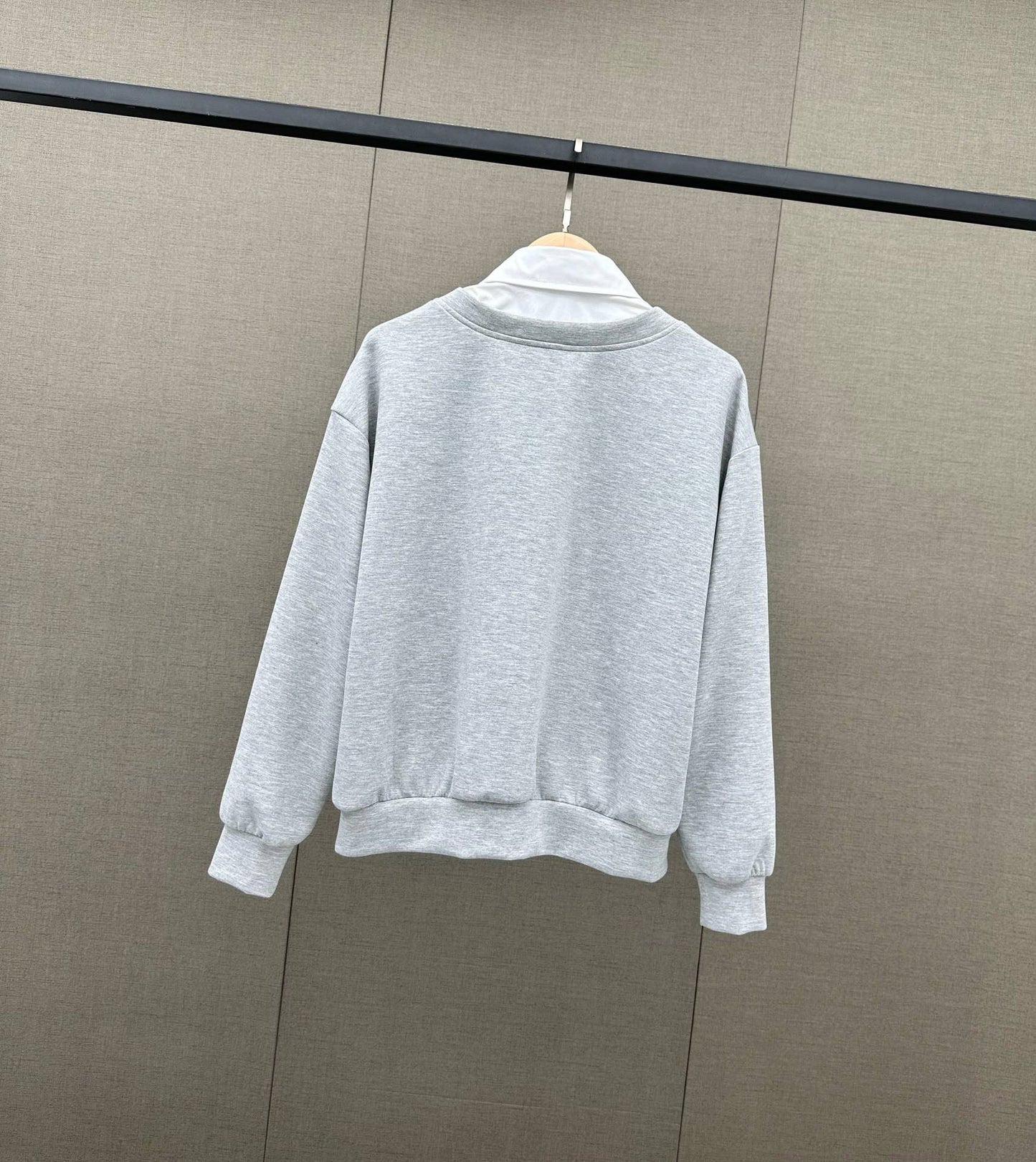 穆M家-2404 假兩件簡約風休閒套裝 灰色