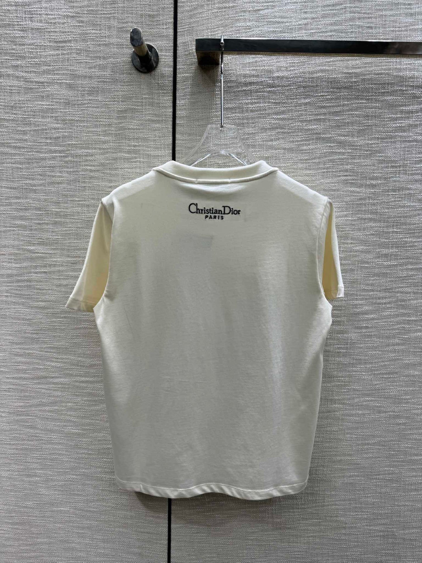 迪D家-2403 24早春最新撞色刺繡高訂百搭TEE 白色