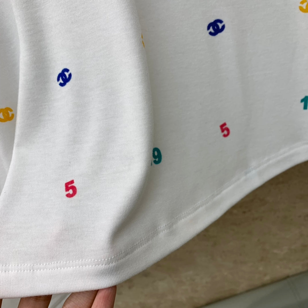 小香家-2403 彩色logo印花長袖TEE