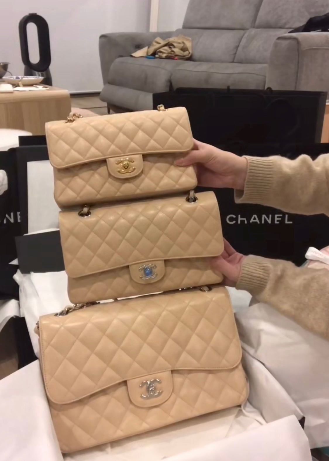 小香家-Chanel CF23 奶杏色 羊皮雙蓋淡金