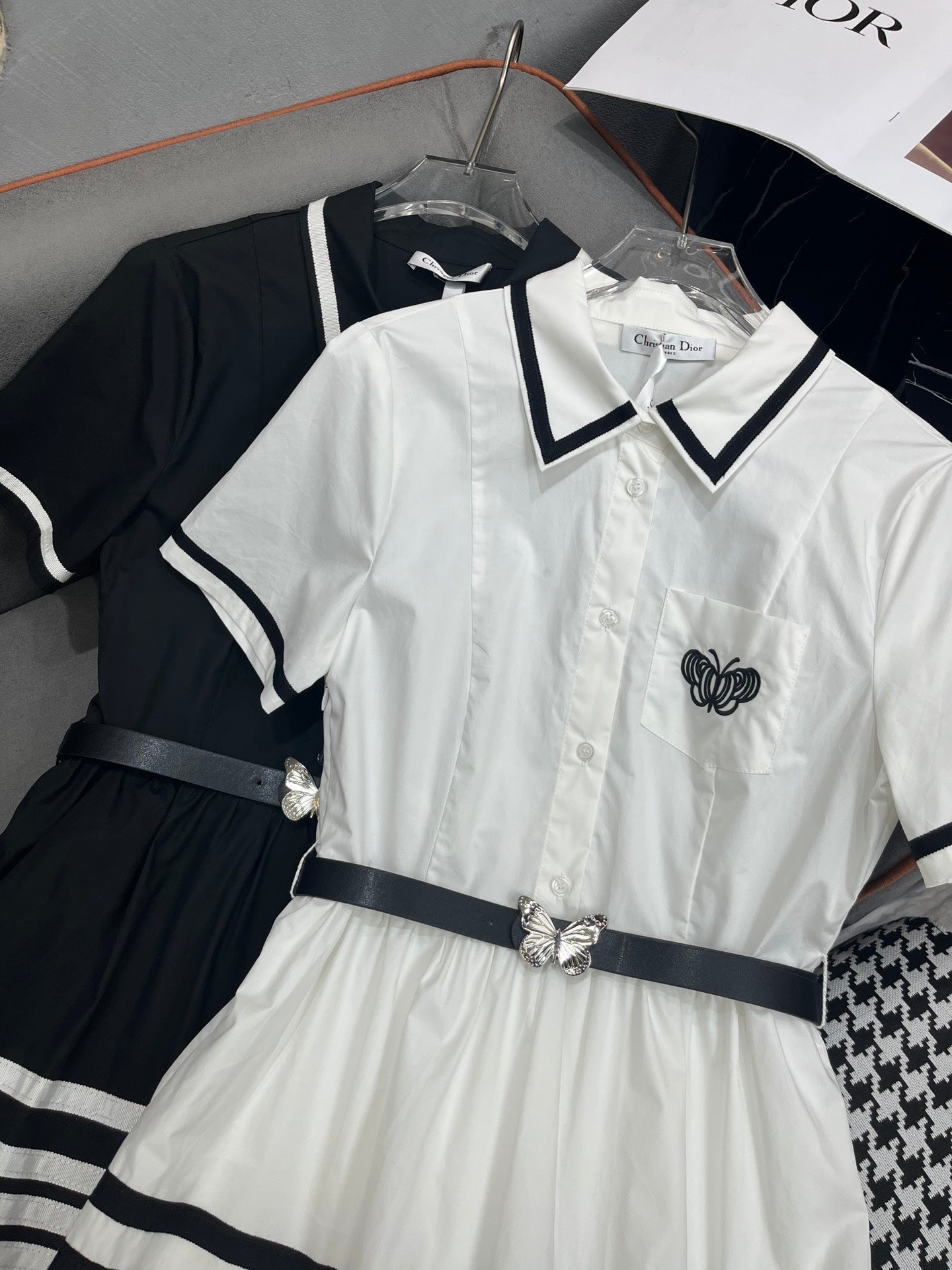 迪D家-2403 24SS夏季新款翻領洋裝 白色