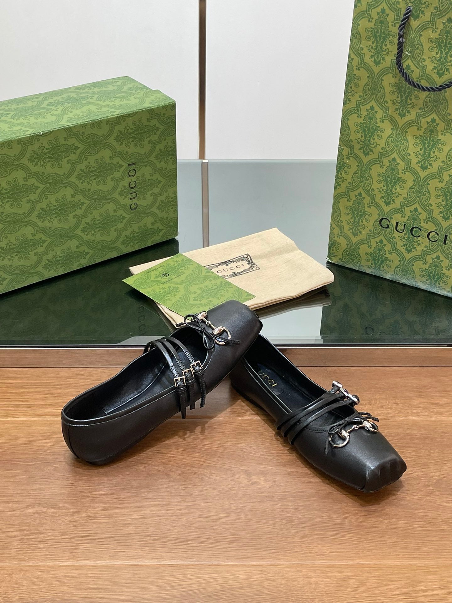 古G家-2024平底芭蕾鞋 黑色