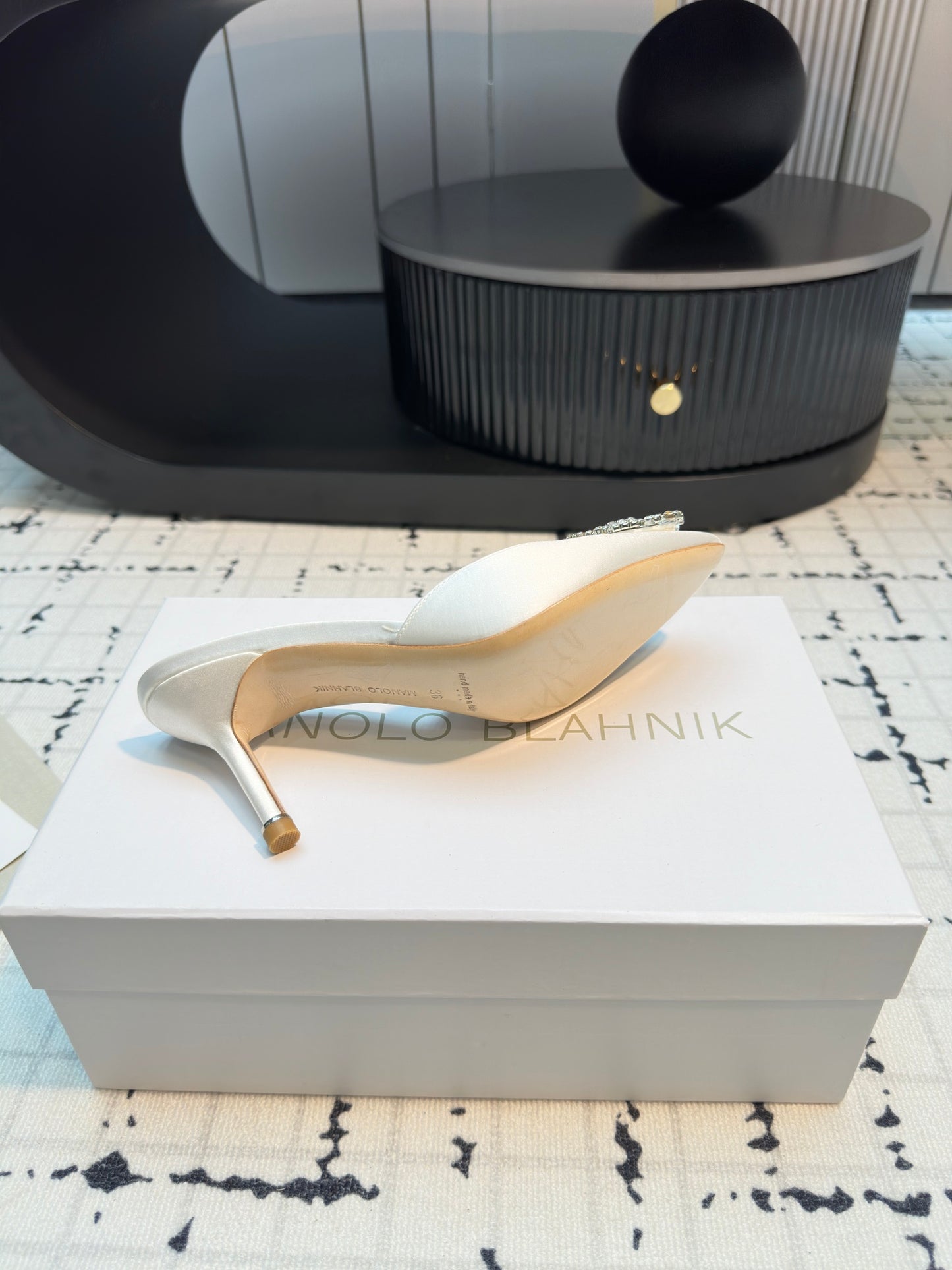 Manolo Blahnik-2024 高跟拖鞋 白色