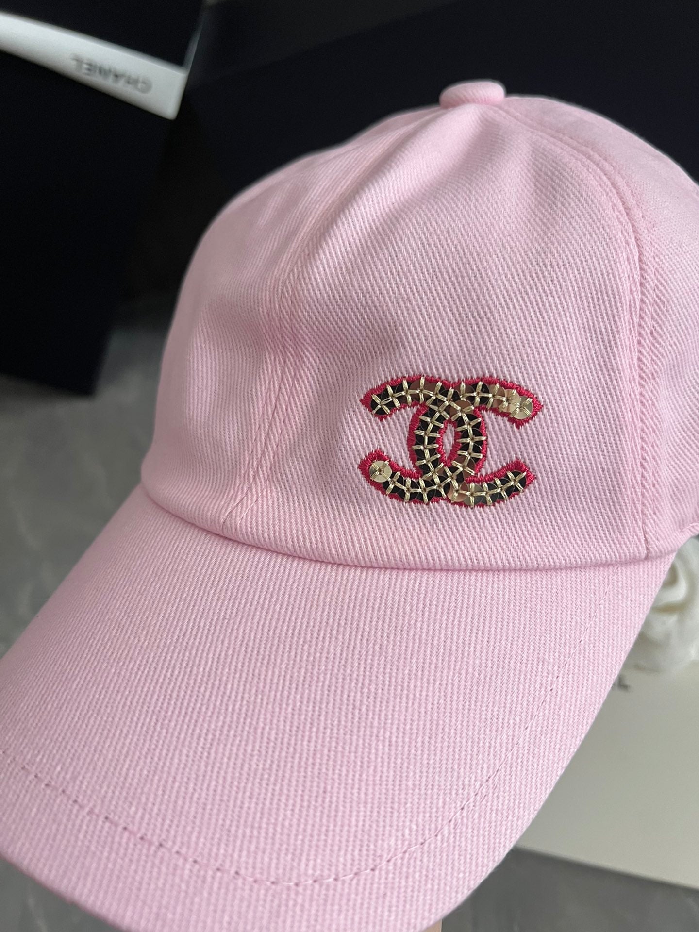 小香家-亮片刺繡牛仔棒球帽 粉色