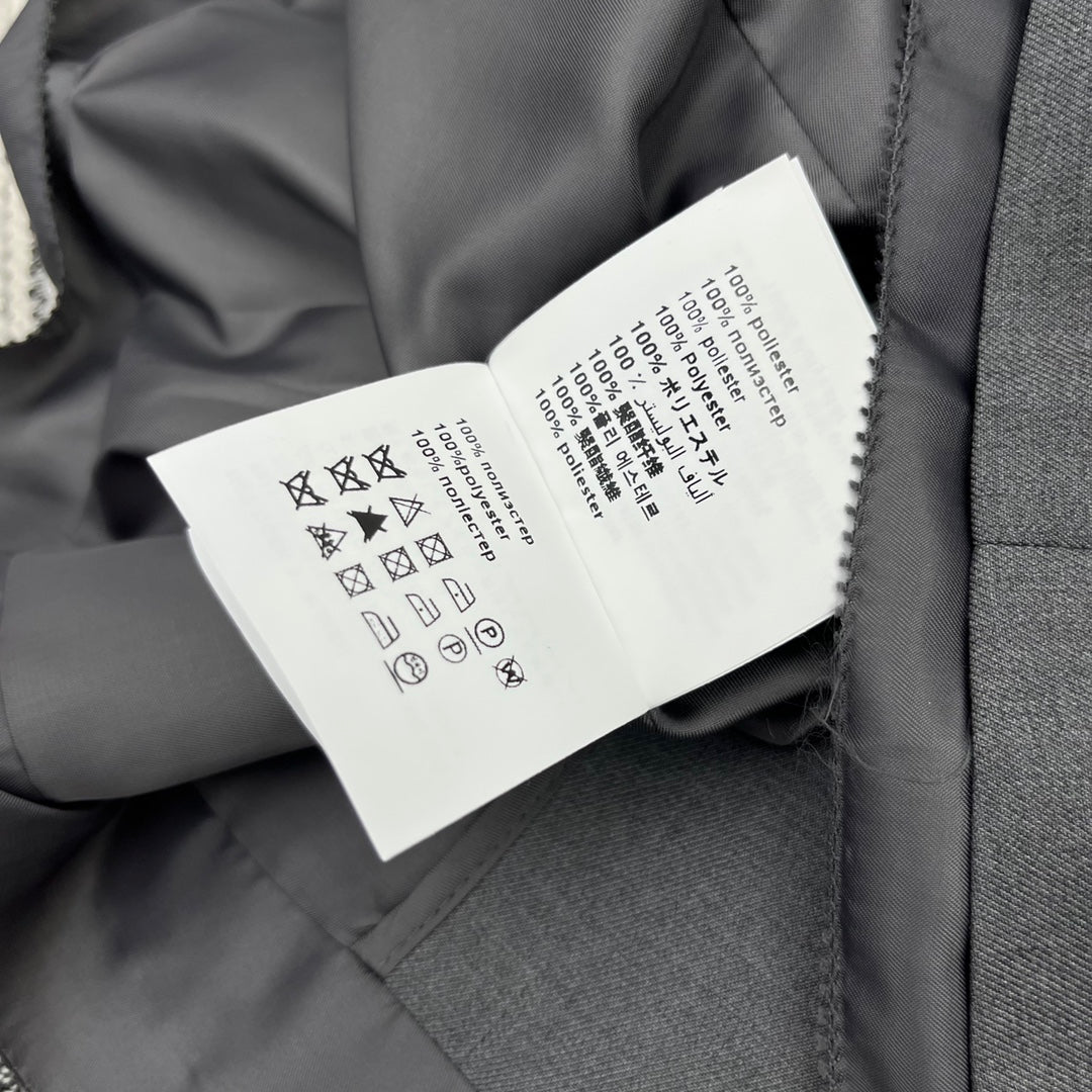 穆M家-2404 新款假兩件馬甲裙 灰色