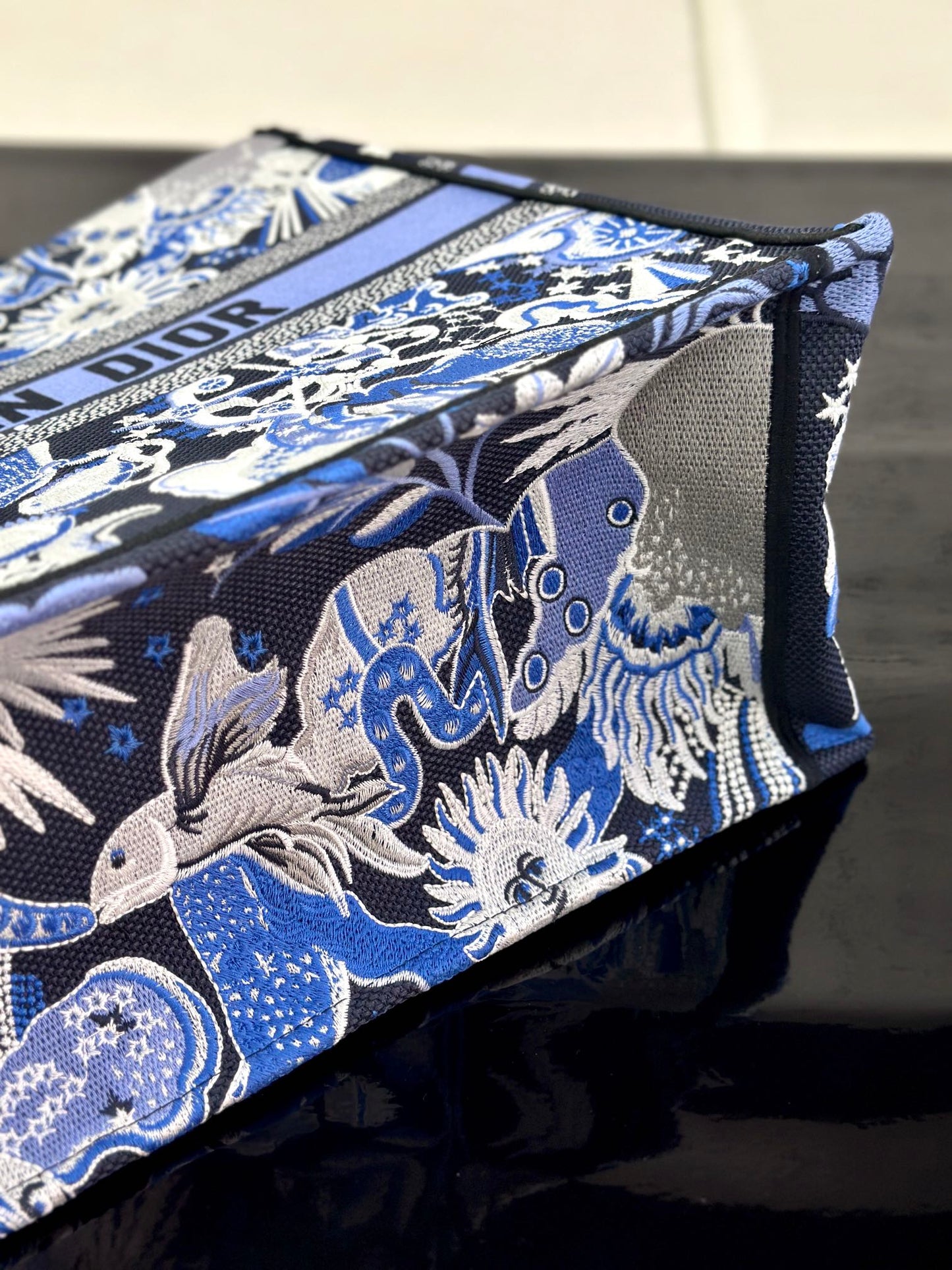 迪D家-大號book托特包 藍色刺繡