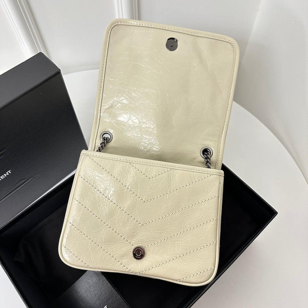 聖Y羅-Niki Chain Wallet mini 白色