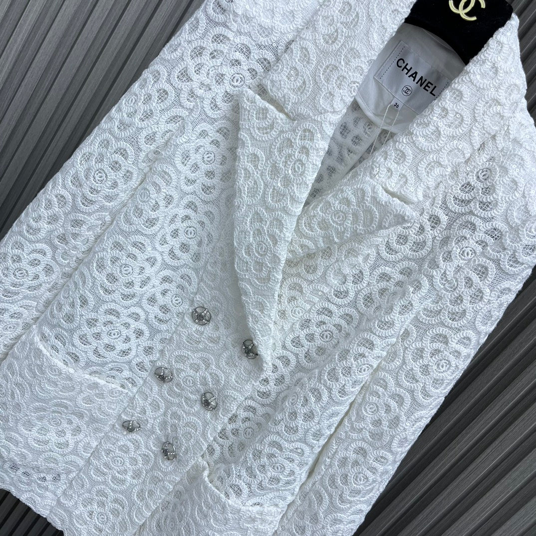 小香家-2403 24新品上架重工珠片繡花外套 白色