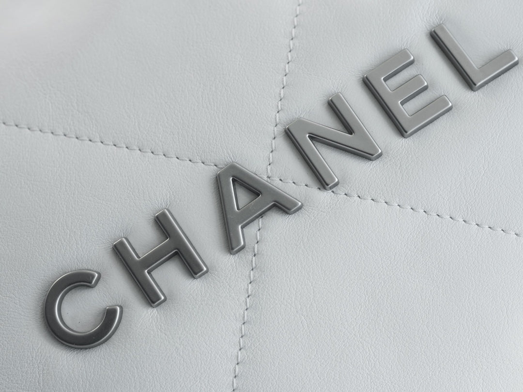 小香家-Chanel 22號手袋 白銀色小號