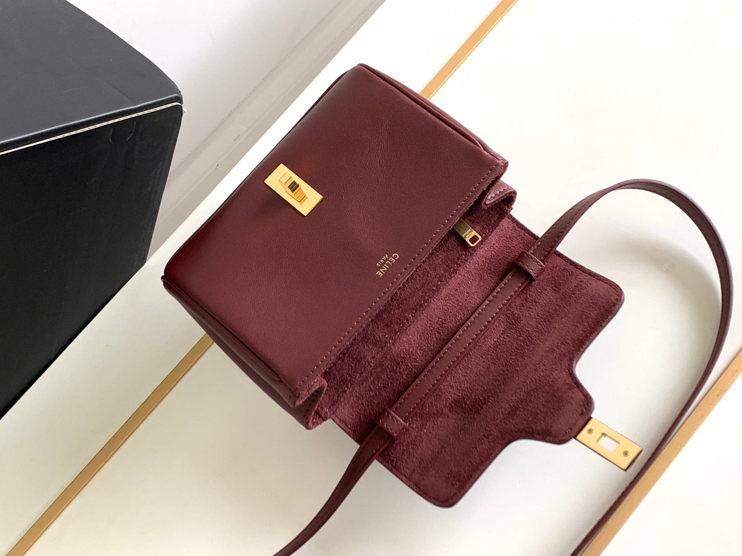 賽C家-2023春季新款 mini soft 16 粒面牛皮革手袋 磚紅色