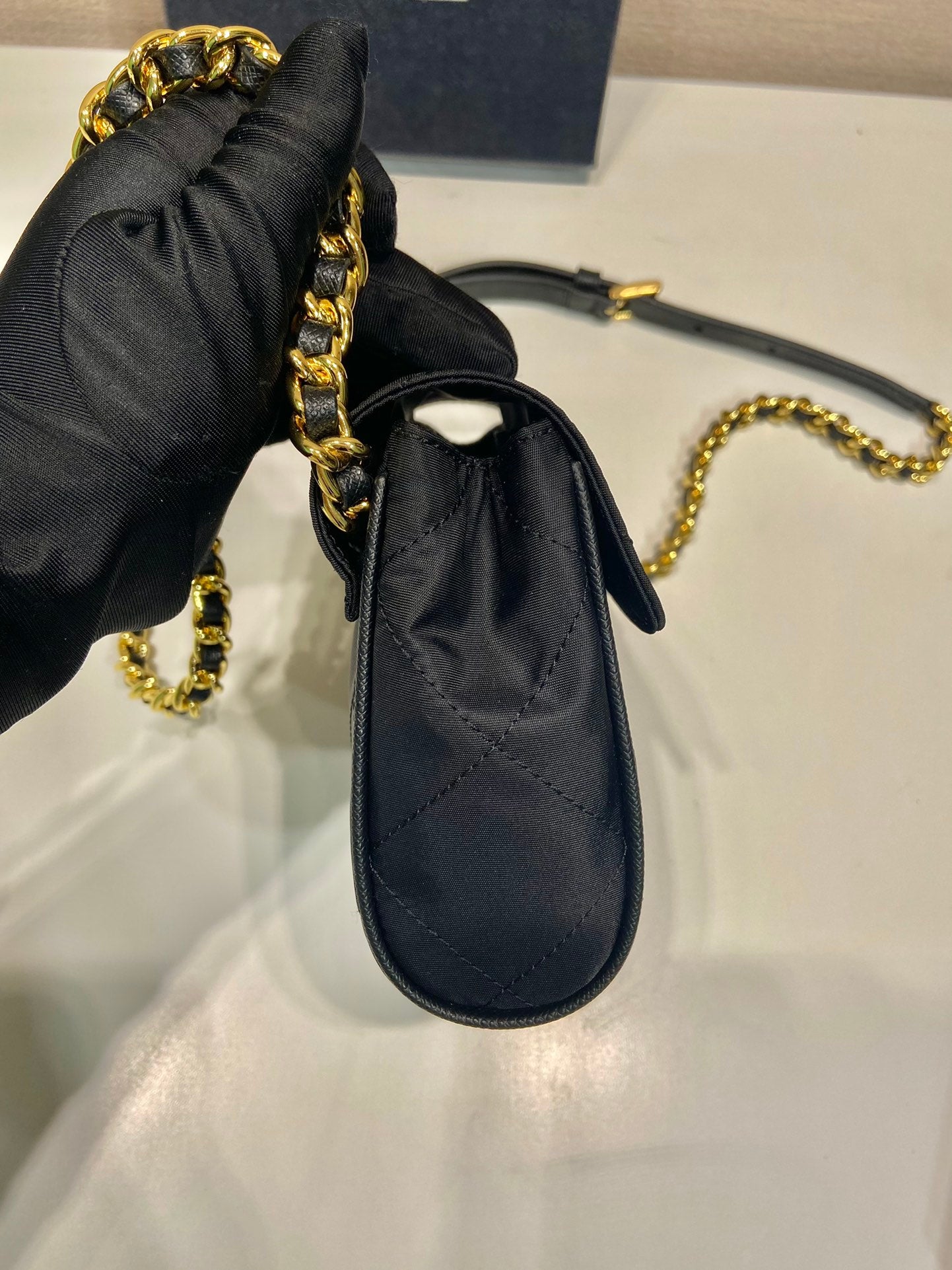 普P家-中古斜背包 黑色迷你