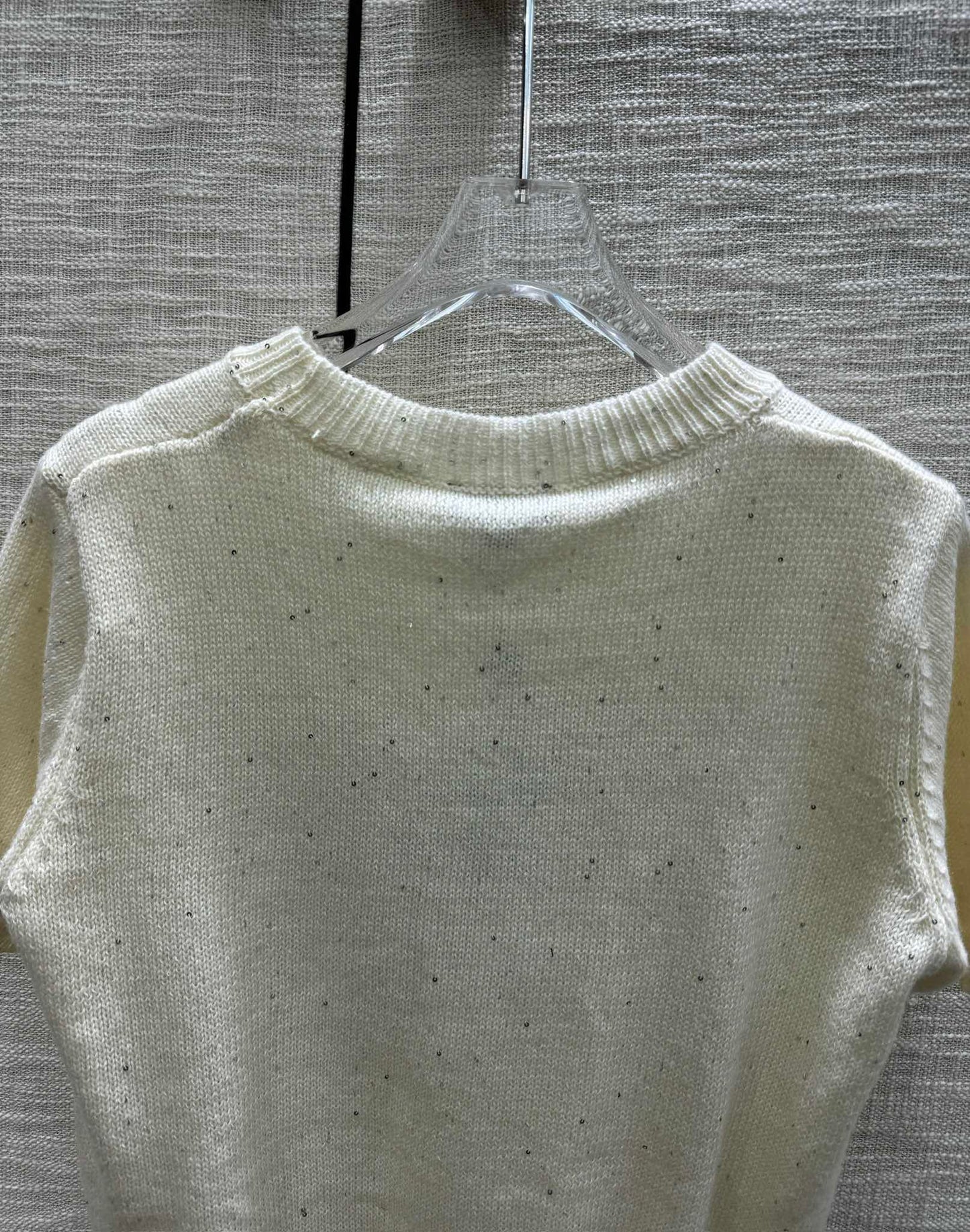 小香家-2403 刺繡蝴蝶結圖案針織短袖 杏色