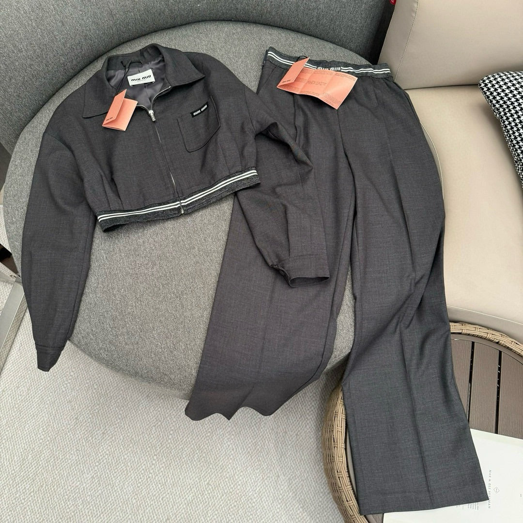 穆Ｍ家-2404 24春夏新品logo腰休閒直筒長褲