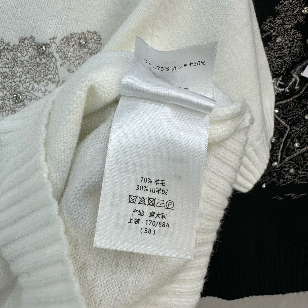 迪D家-2403 24早春新款重工刺繡圓領毛衣