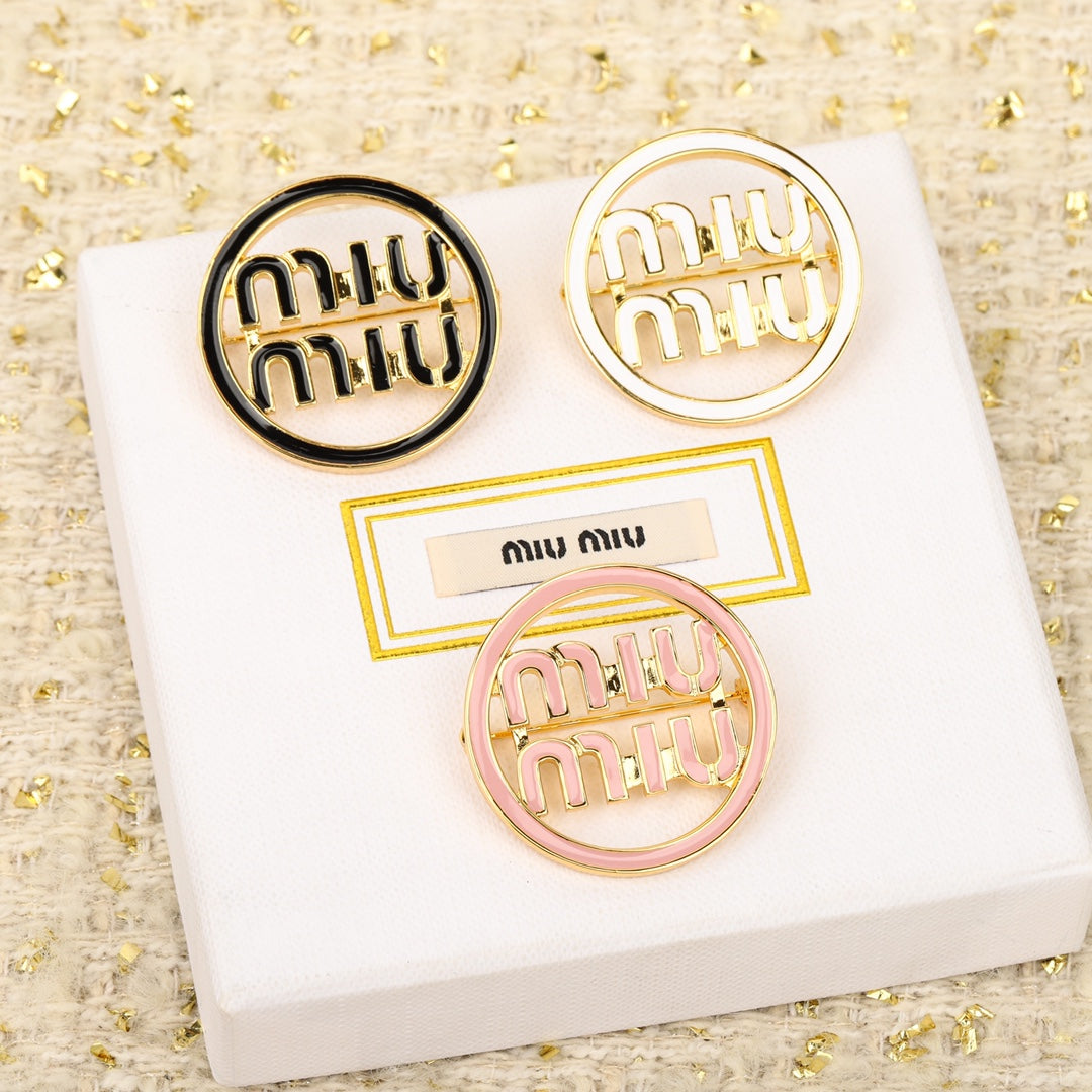 Miu Miu-胸針001
