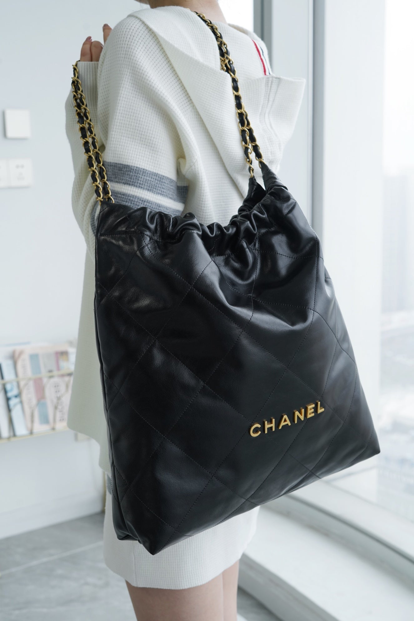 小香家-Chanel 22號手袋 黑金色大號