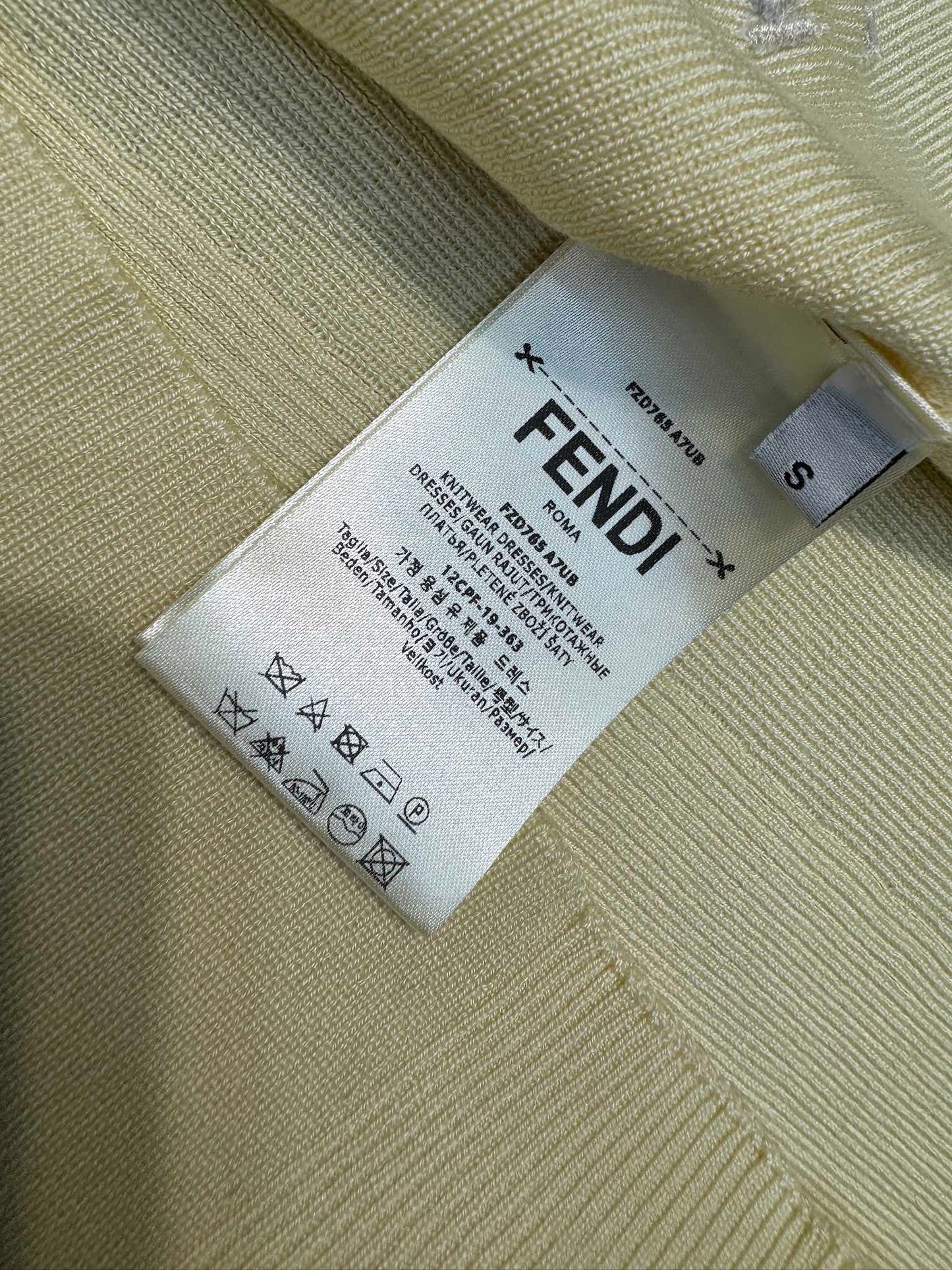芬F家-2403 24早春最新系列簡約風polo領短袖上衣 黃色