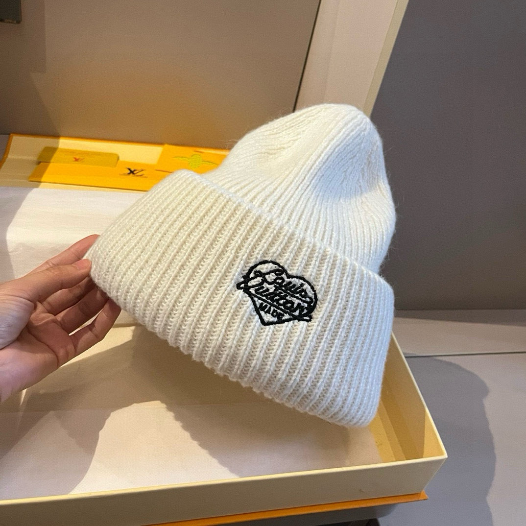 路L家-刺繡針織帽 白