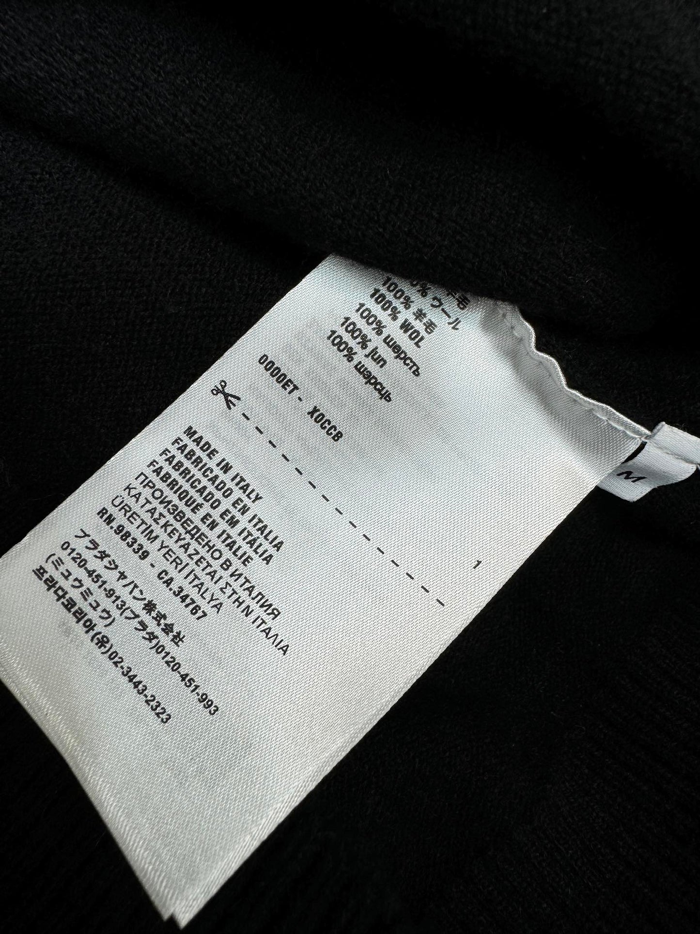 穆M家-2404 愛心刺繡logo針織開襟衫 黑色
