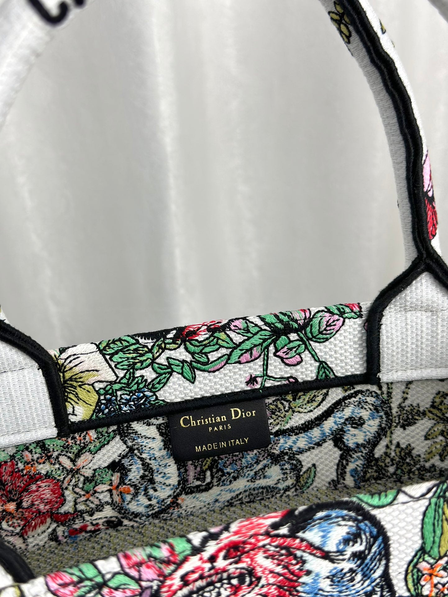 迪D家-Book Tote 白花刺繡 中號