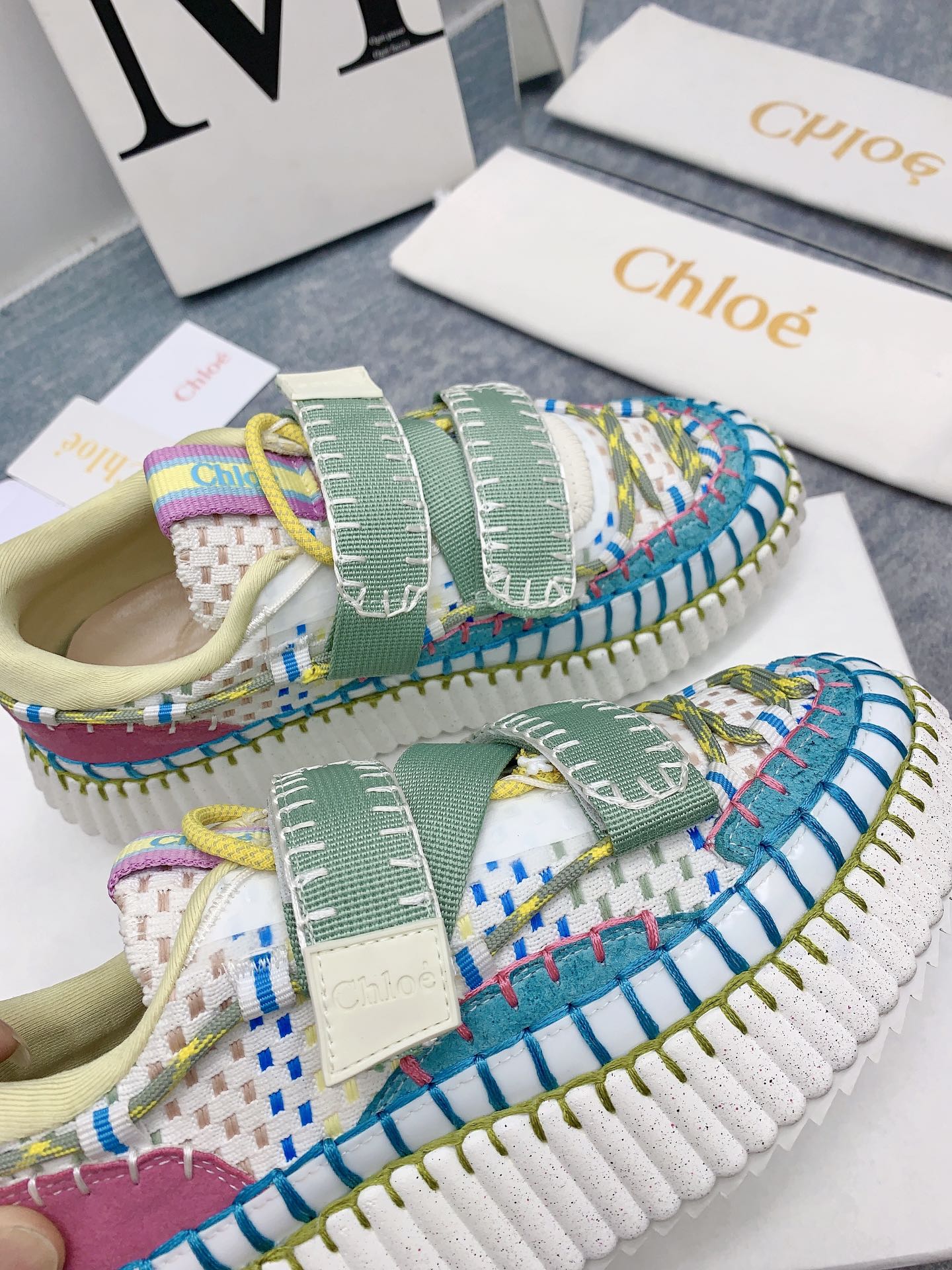 克羅C-Nama sneaker彩虹系列 魔鬼氈運動鞋 藍綠色