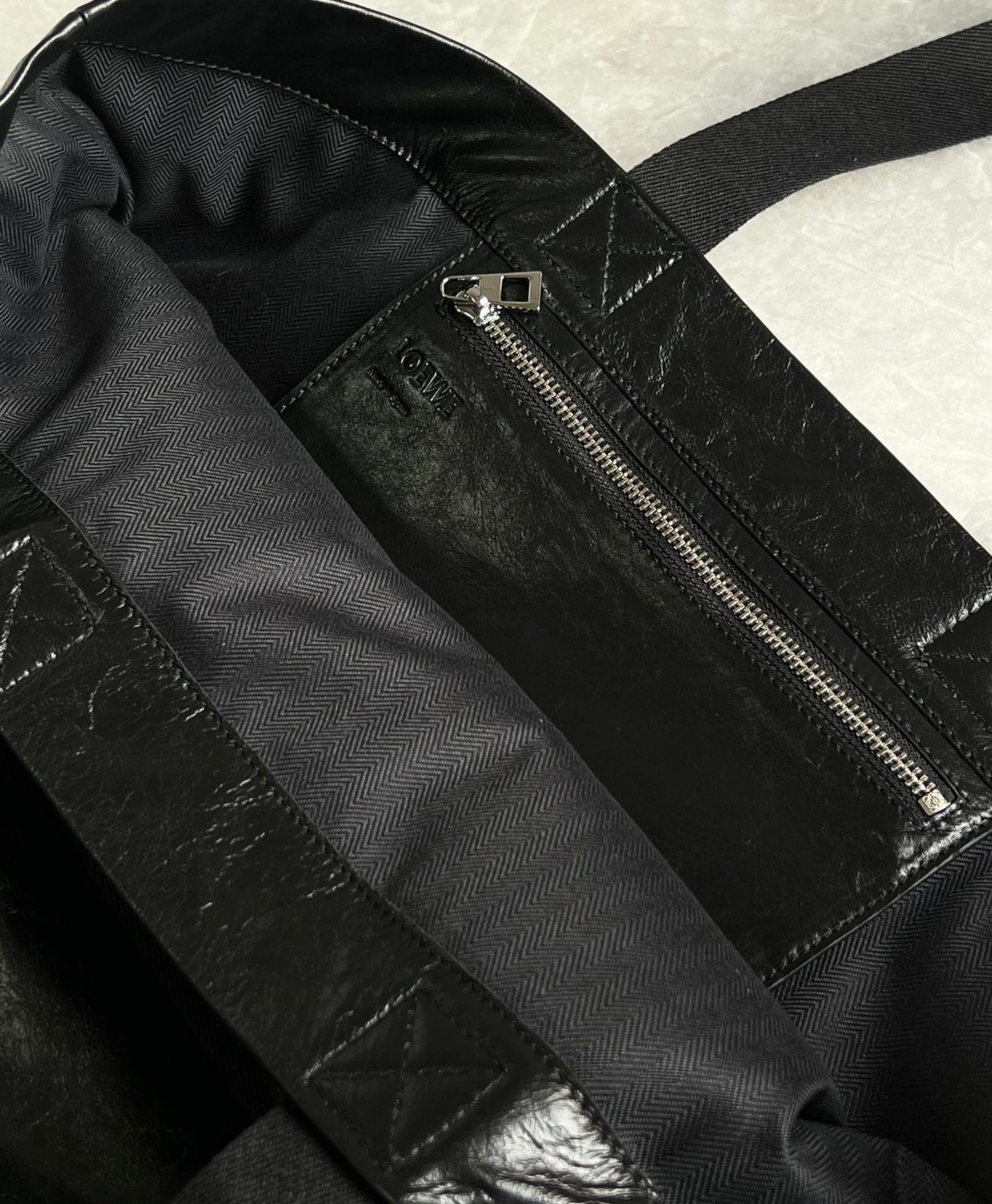 羅L威-Fold shopper 最新秀款購物袋 黑色