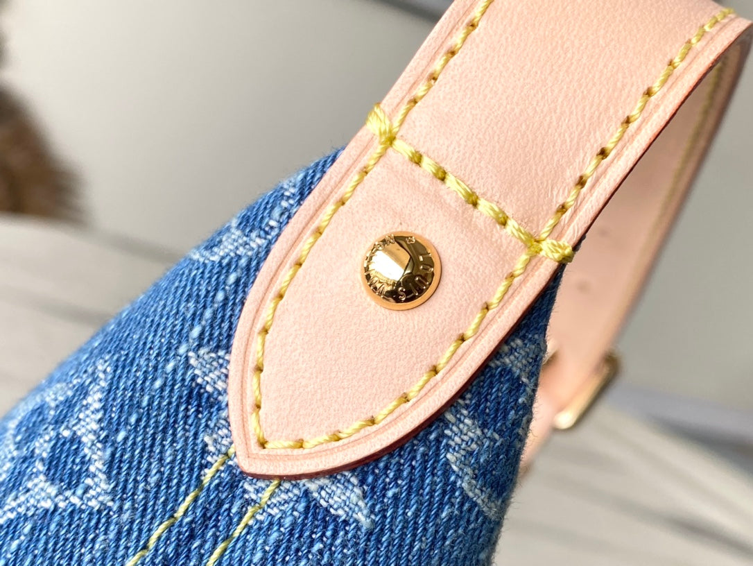 M82949 路L家-Hills Pochette腋下手袋 丹寧牛仔 藍色