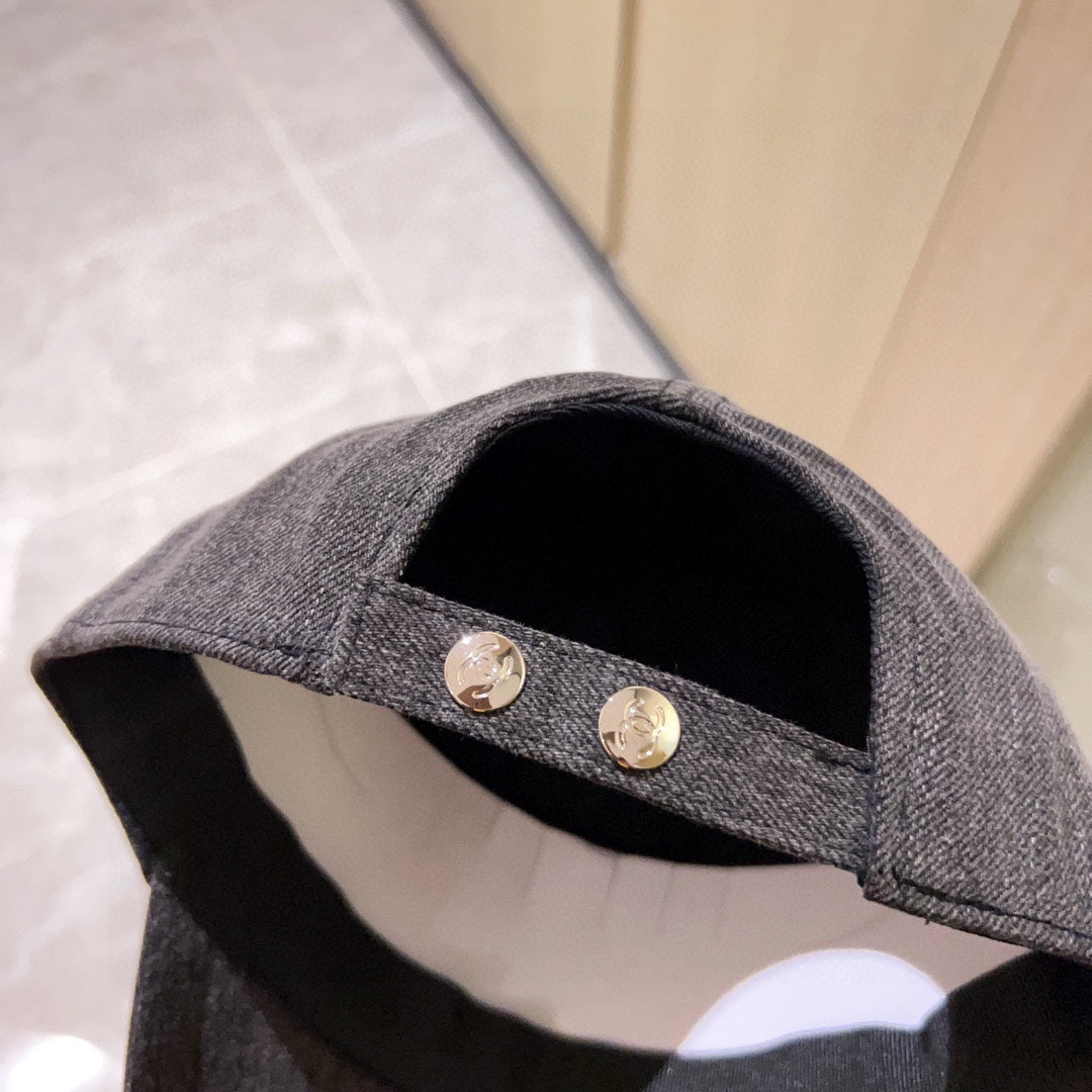小香家-2023新款刺繡簡約棒球帽 灰色