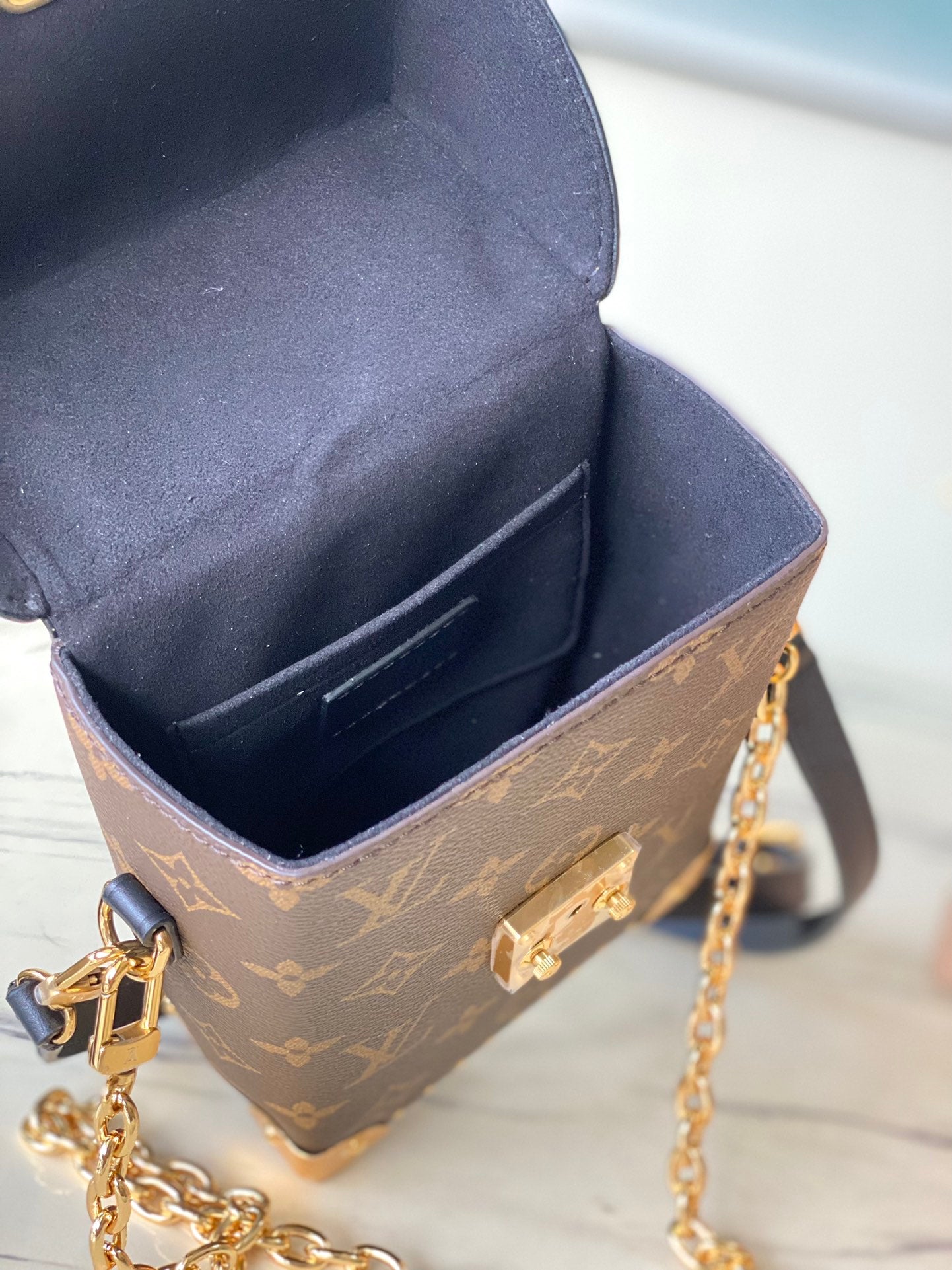 M82465 路L家-Camera Box 小盒子包