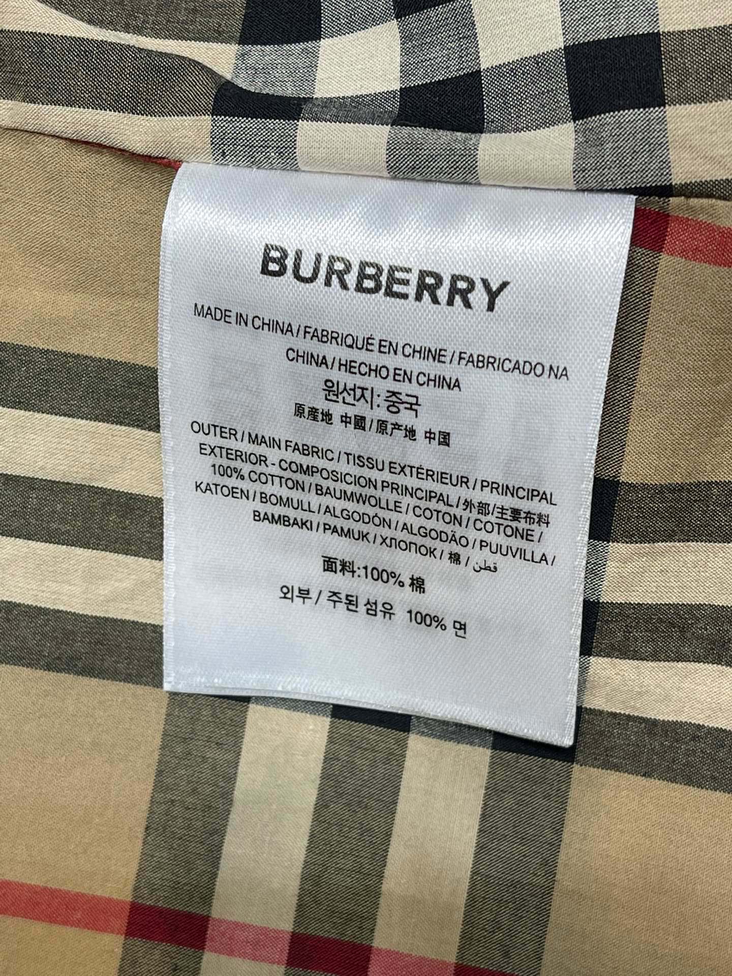 巴B家-2403 格紋連帽雙排扣中長款風衣  (帽可拆)