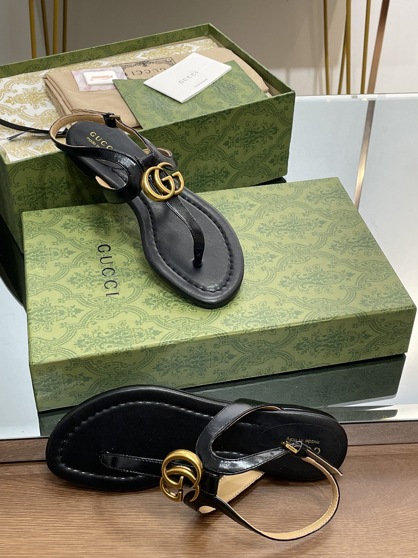 古G家-2023夏季新款 雙G扣夾趾涼鞋 黑色